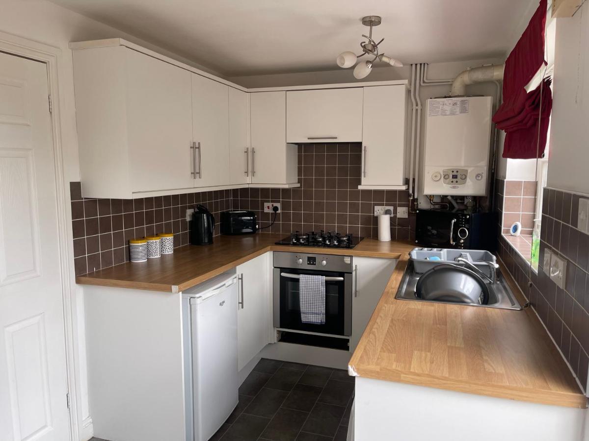 House Number 12 Sleeps Up To 4 With Smart Tvs In Every Room Ουέλινγκτον Εξωτερικό φωτογραφία